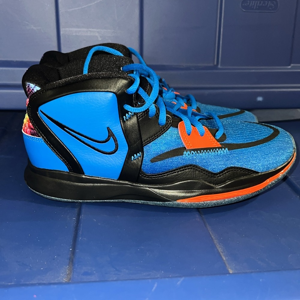 Kids Kyrie Infinity SE (GS) “Chinese New Year”